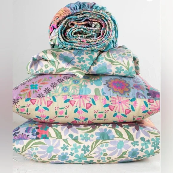 NWT Folk Flower Patchwork Sheet Set - Picture 3 of 6